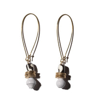 Load image into Gallery viewer, Paper Earring