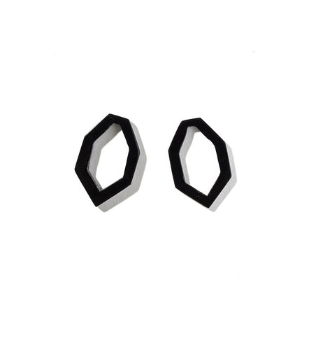 Earring Cutout | Lynx