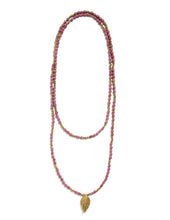 Load image into Gallery viewer, Small Leaf Necklace