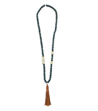 Load image into Gallery viewer, Paper + Glass Tassel