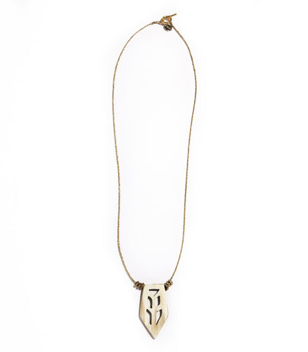 Single Strand Ursa Pendant Necklace