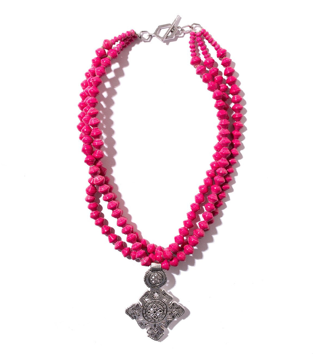 Collar Necklace with Star Pendant