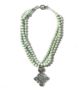 Collar Necklace with Star Pendant