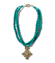 Load image into Gallery viewer, Collar Necklace with Star Pendant